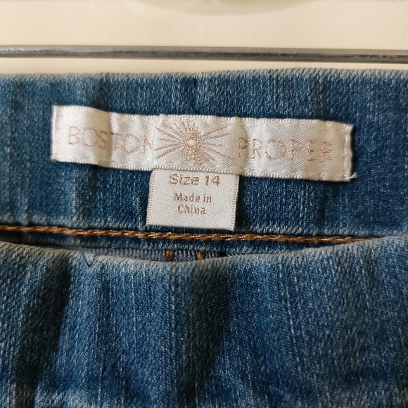 Boston Proper Plus Size 14 Glitter Pull-on Blue Denim Jean Jegging Pants - Picture 3 of 12